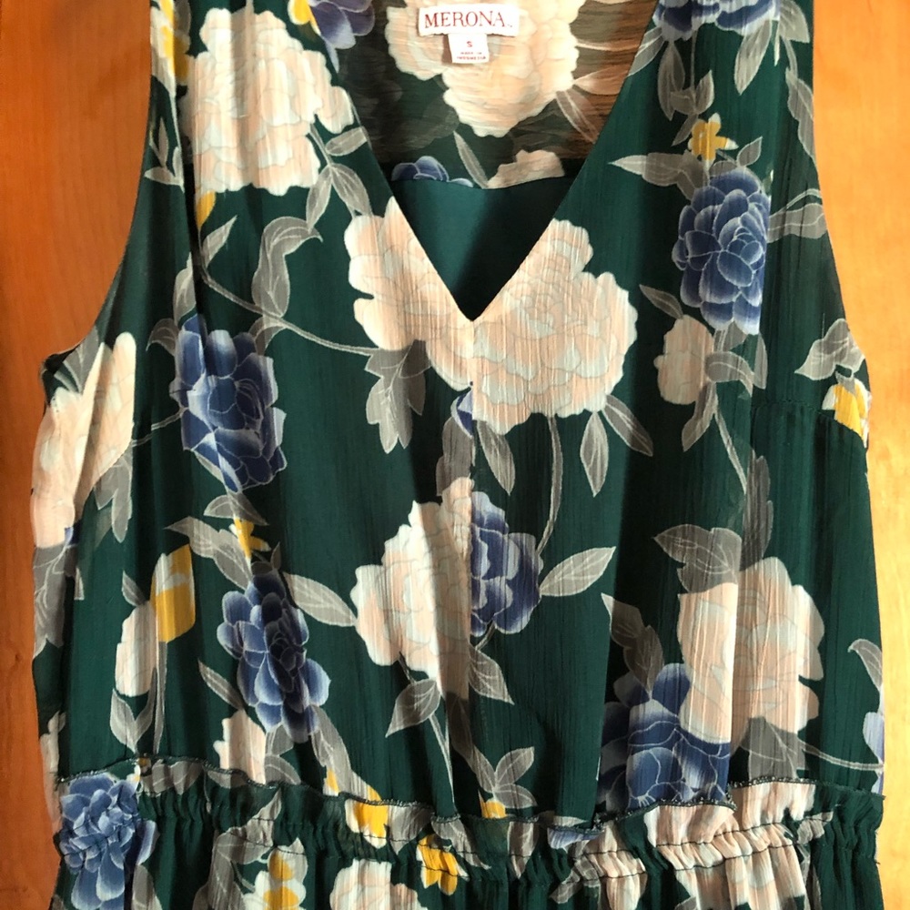 Floral Maxi - Picture 3 of 7